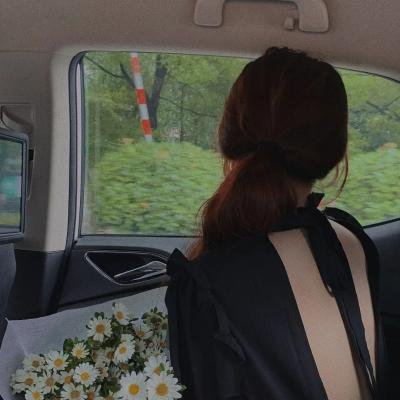 莱斯莉·琼斯：时间机器